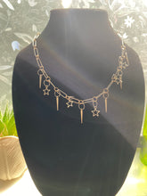 Load image into Gallery viewer, Stars and spikes necklace